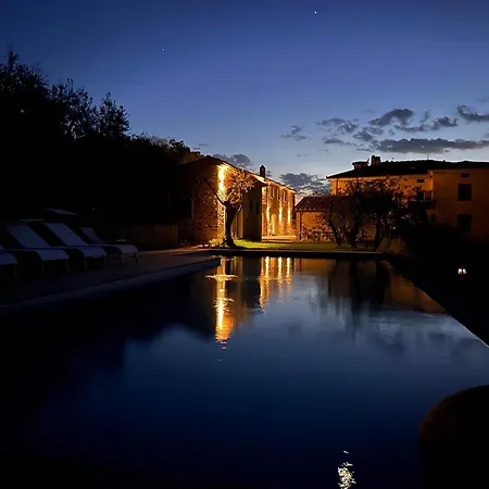 فيلة Pieve Di Chio